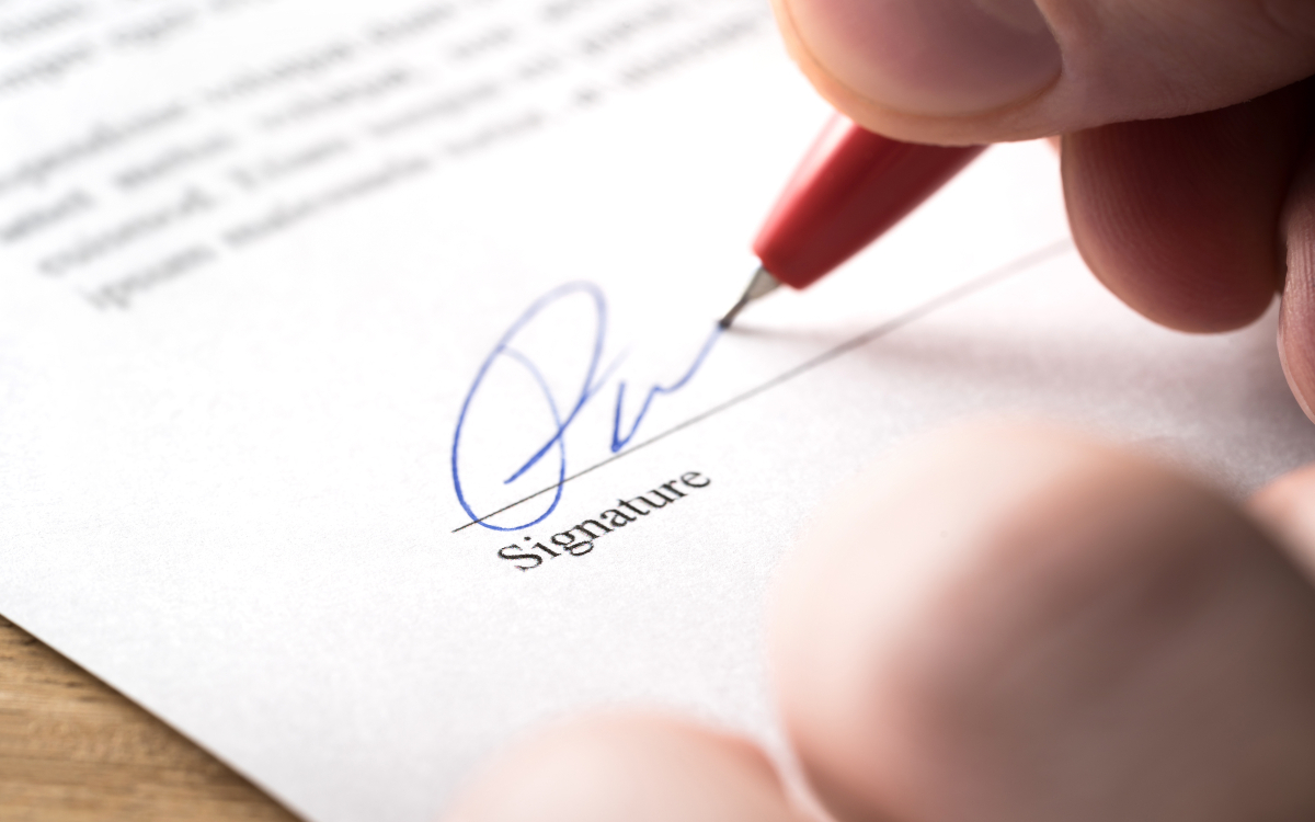 Illustration Signature documents