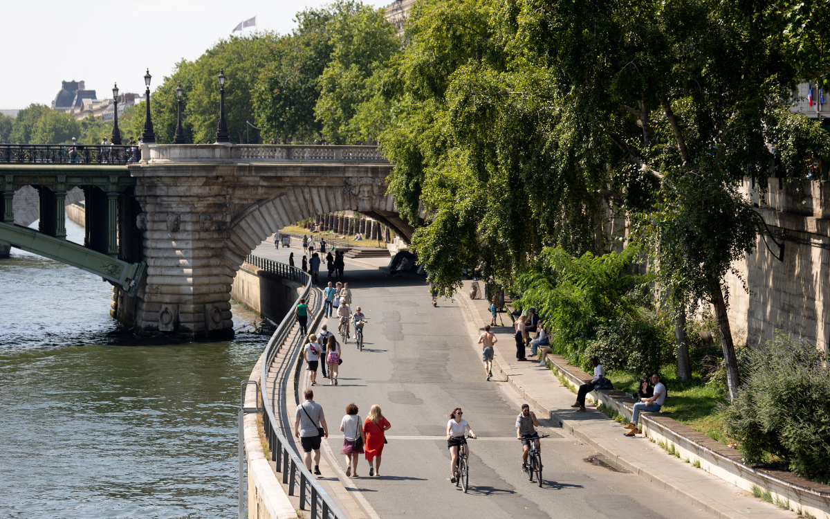 Berges de Seine rive droite.