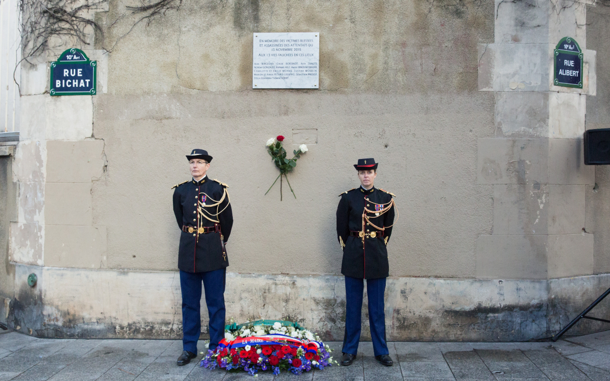 Commémoration Des Attentats Du 13 Novembre 2015, - Ville De Paris