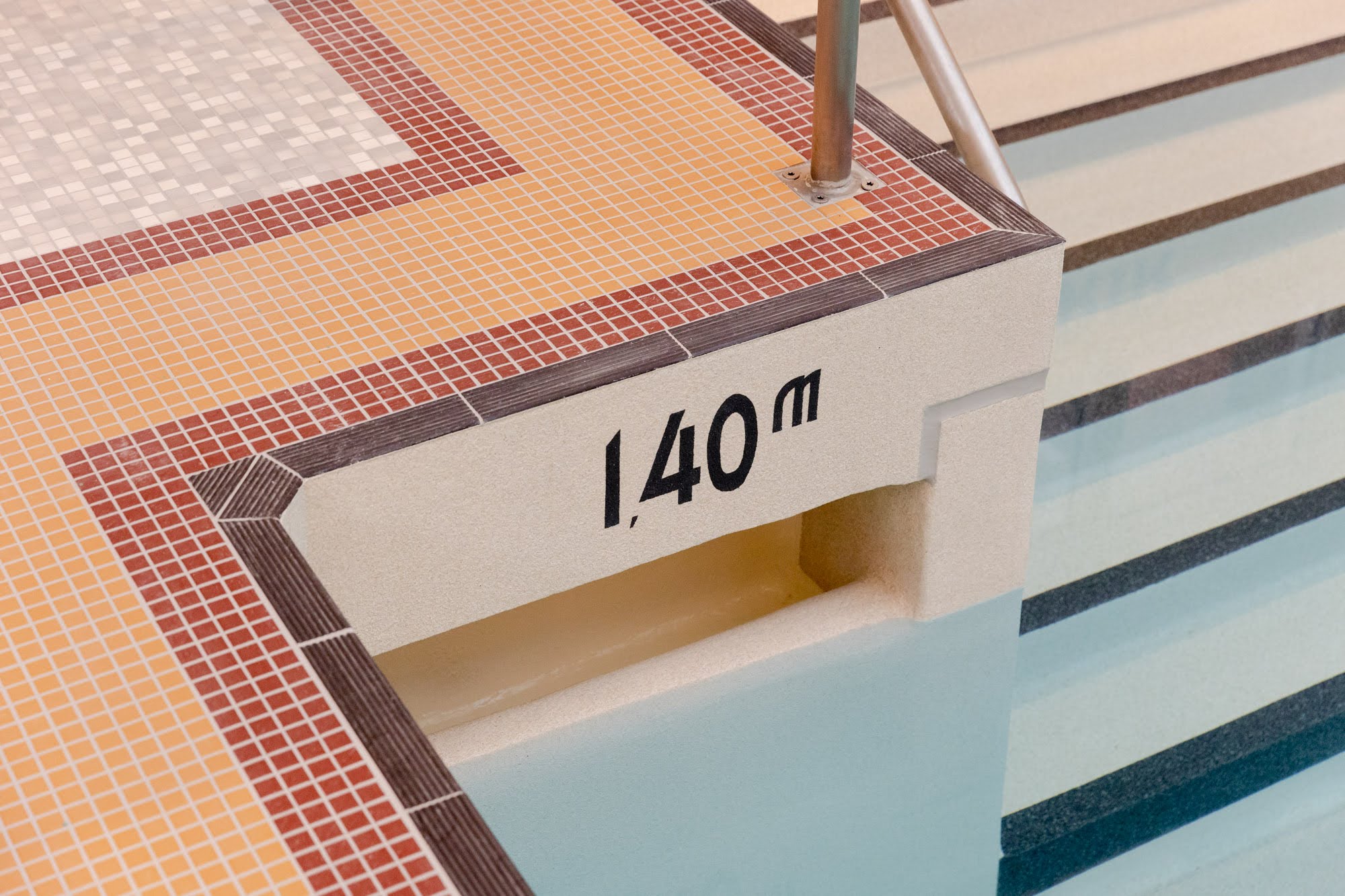 Le bassin de la la piscine Pontoise après rénovation.