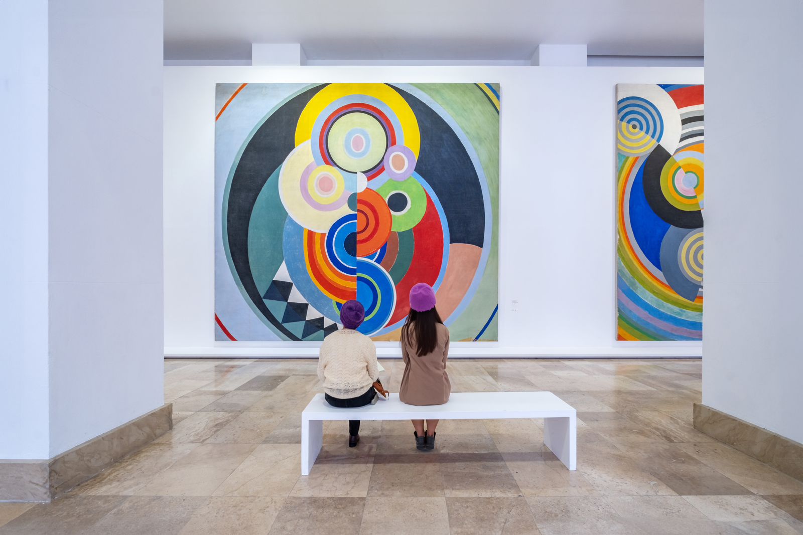 Le musée d'Art moderne de Paris propose dans sa collection permanente des chefs-d'œuvre du XXe siècle, comme ici une œuvre de la série « Rythme n°1 », de Robert Delaunay.
