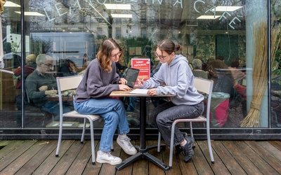 Budget participatif avec l'association Moulin à café.