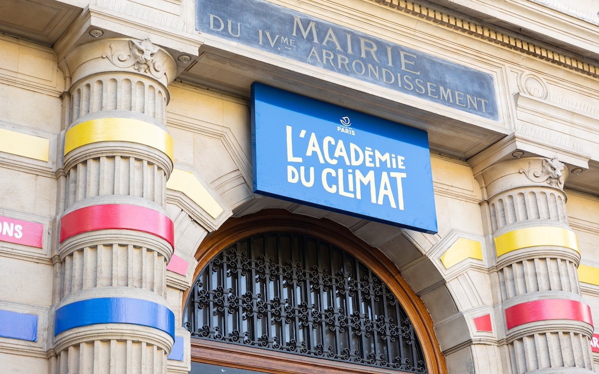 Facade of the Climate Academy on Place Baudoyer