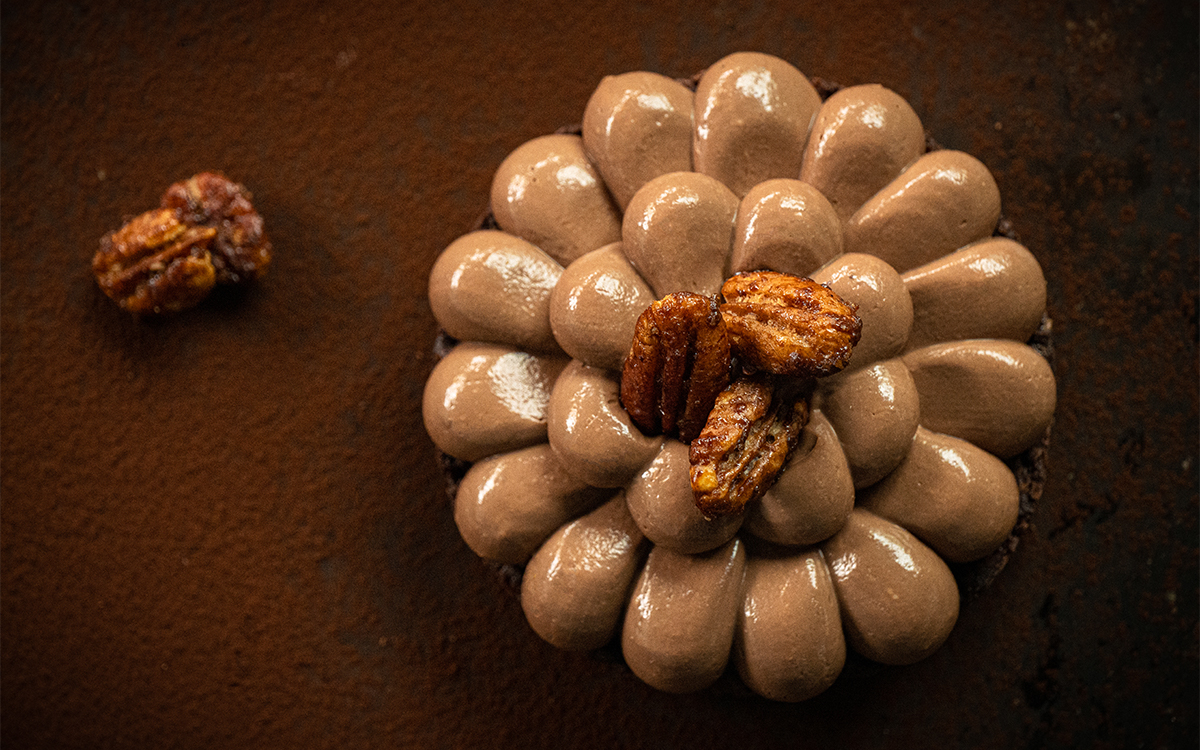 La tarte au chocolat de Nina Métayer, pâtissière mondiale 2023.