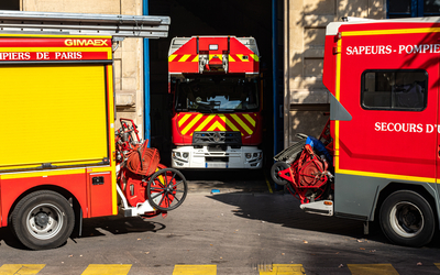 Camions de sapeurs-pompiers de Paris.