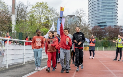 Jeux sportifs scolaires au centre sportif Suzanne Lenglen 