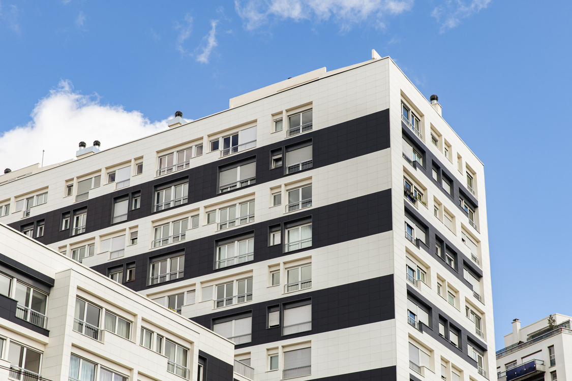 Immeuble 20 rue d'Arcueil, lauréat du dispositif EcoRénovons Paris.