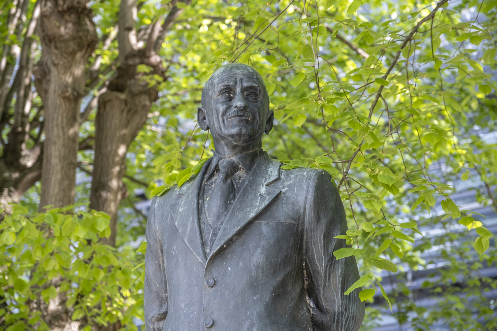Statue de Robert Schuman
