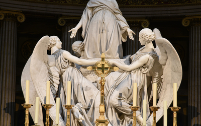 Photo de Le Ravissement de sainte Marie-Madeleine, sculpture par Charles Marochetti 