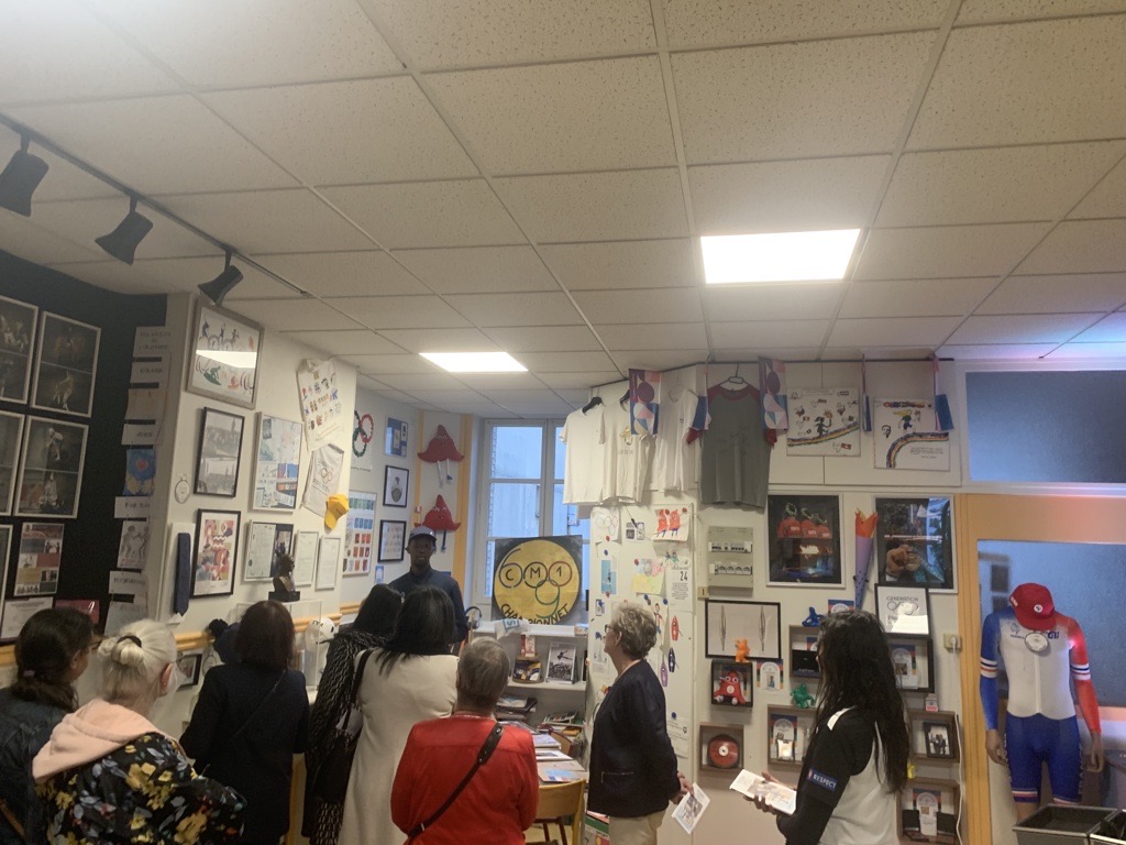 Photo de la réunion publique "Epinettes-Bessières : un quartier sportif"