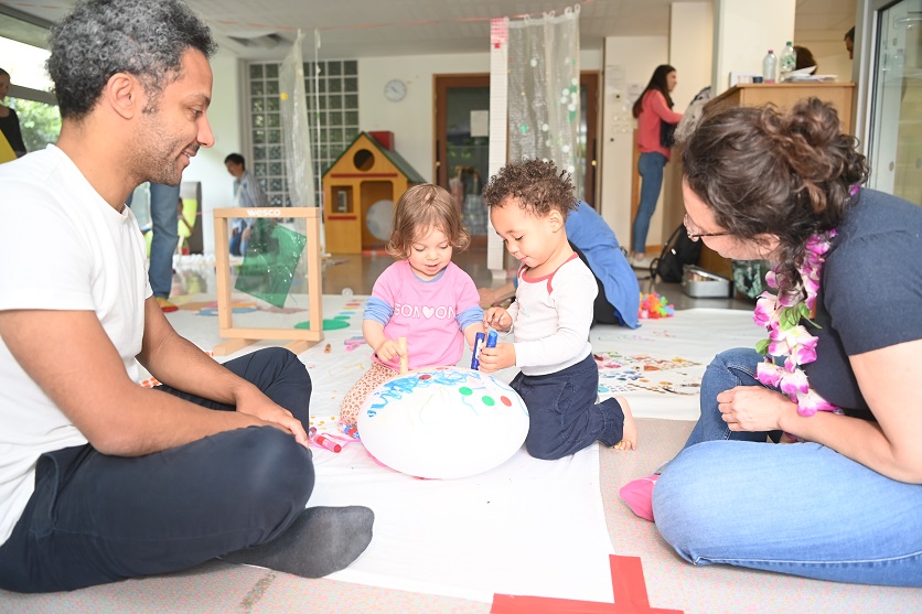 Image d'enfants jouant lors des Samedis en famille