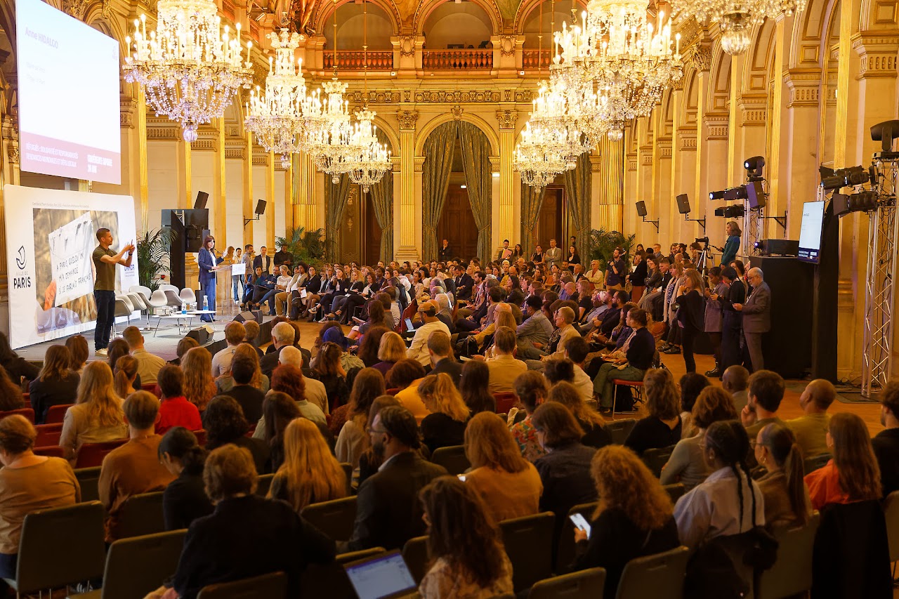 Vue d'ensemble des participants à la Conférence Capitale sur les réfugiés