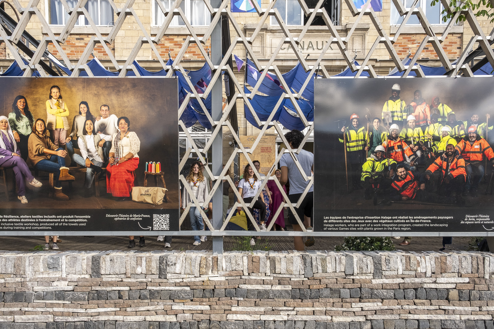 Deux photos d'équipes de l'ESS
