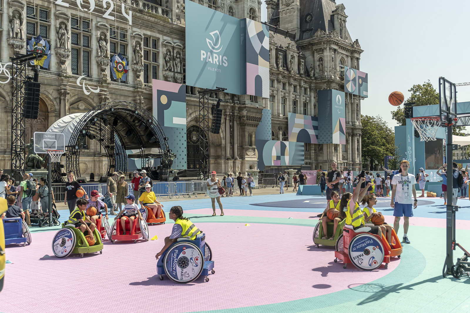 Dans tout Paris, les sites de festivités célèbrent - Ville de Paris