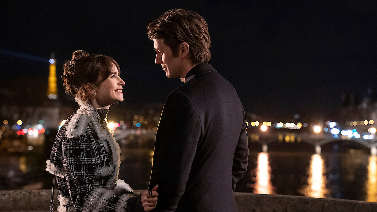 Lily Collins et Lucas Bravo sur le Pont Neuf