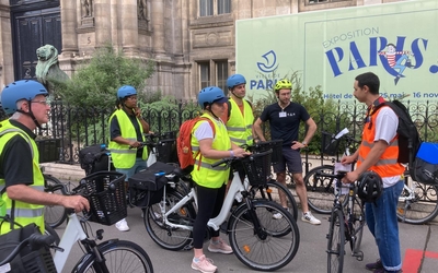 6-person bicycle delegation