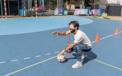 Goalball sur la Fan zone de la Grange aux belles (10e).