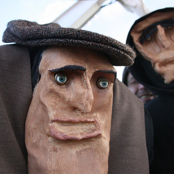 Photo des marionnettes du Théâtre aux Mains Nues