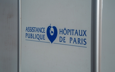 photo assistance publique hopitaux de paris logo pour article