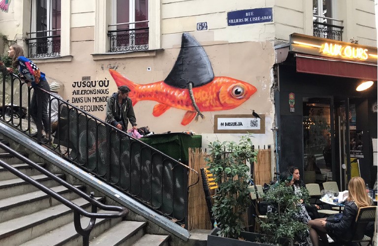 Rue parisienne et street art