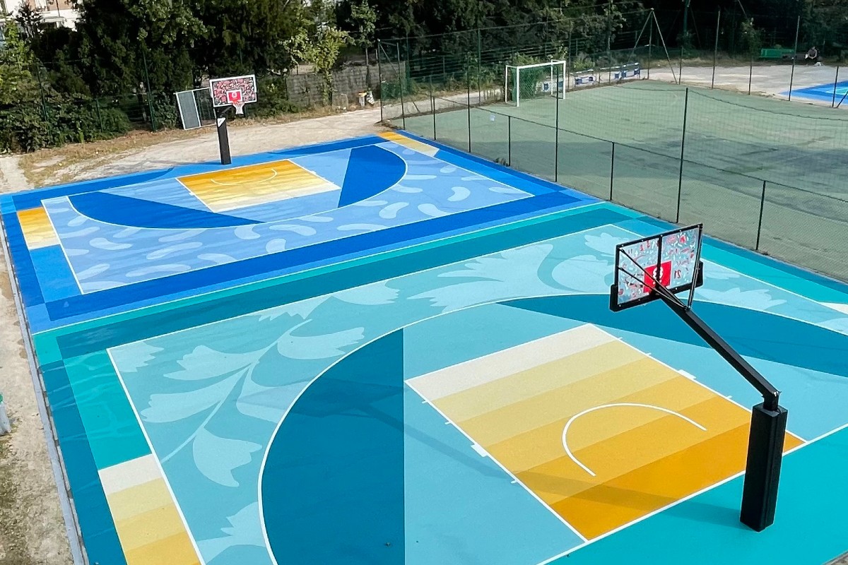 Le Budget Participatif a permis la mise en peinture des terrains de basket du Docteur Calmette (15e arrondissement)