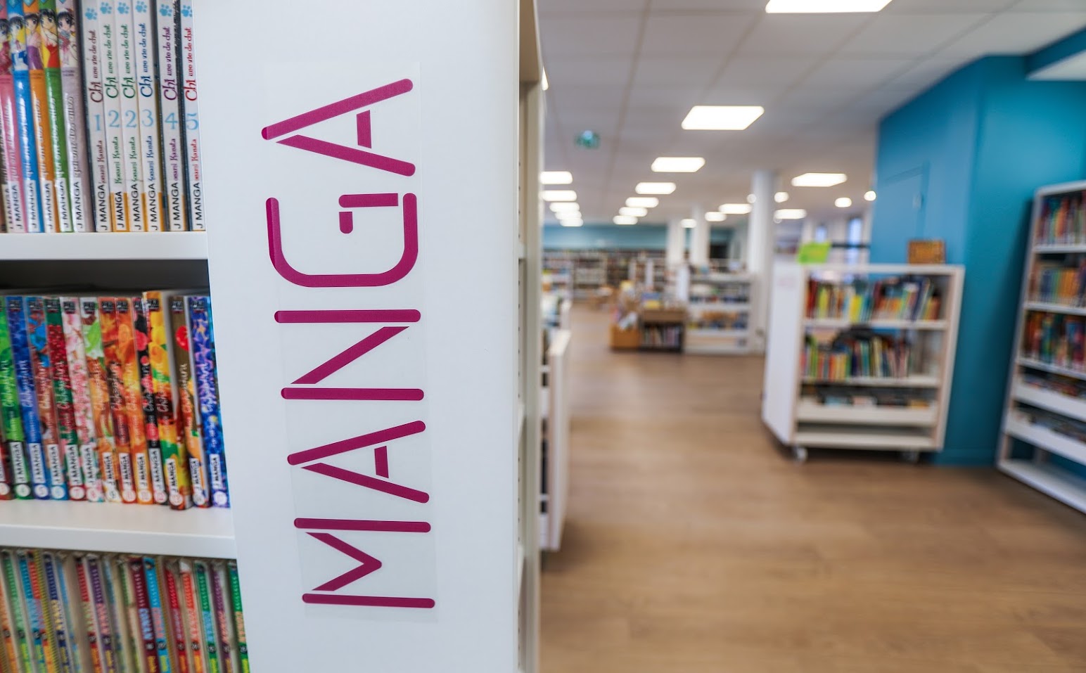 Bibliothèque de l'Heure Joyeuse - étage manga