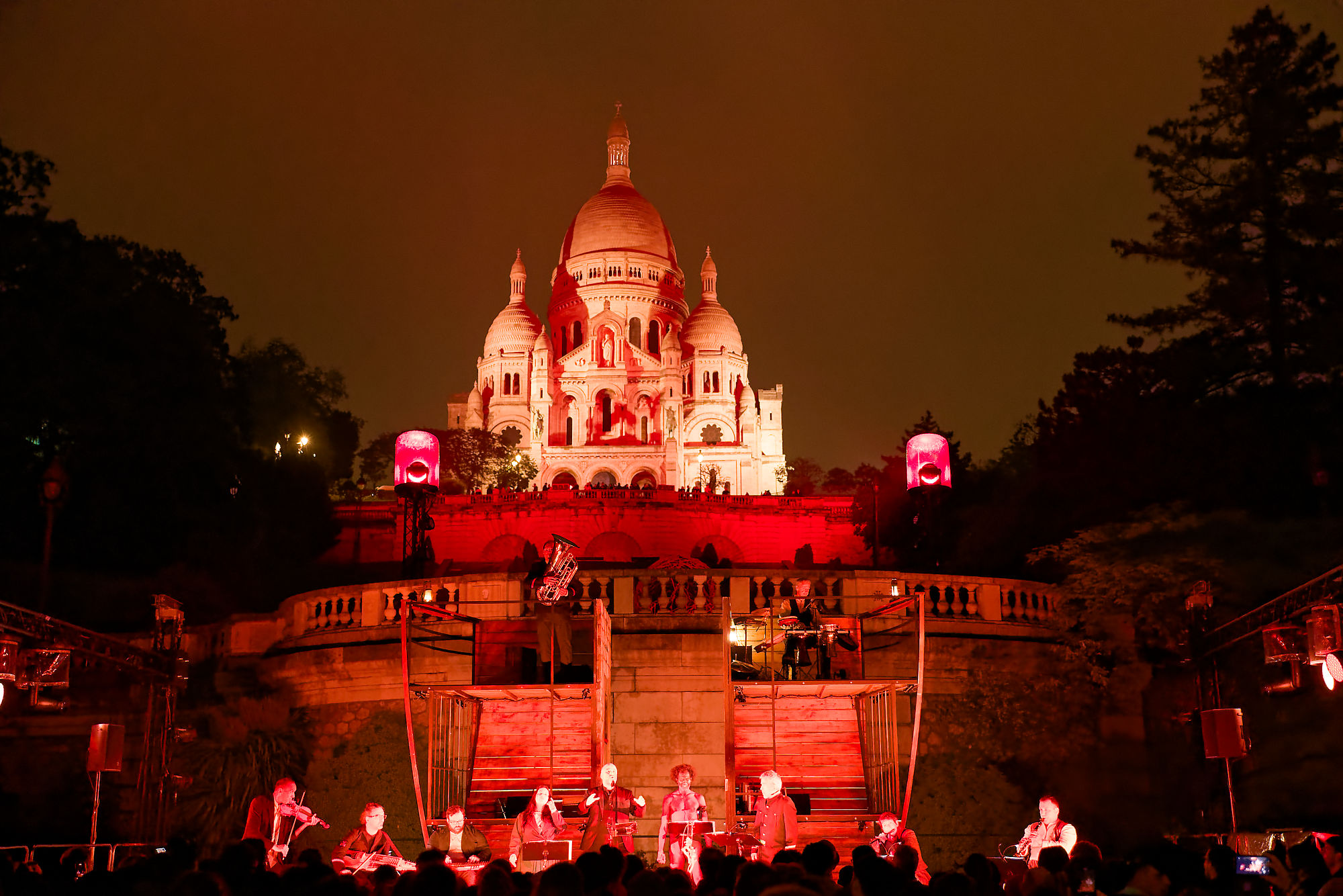 Abdelwaheb Sefsaf_Kaldûn Requiem ou le pays invisible, au Square Louise Michel