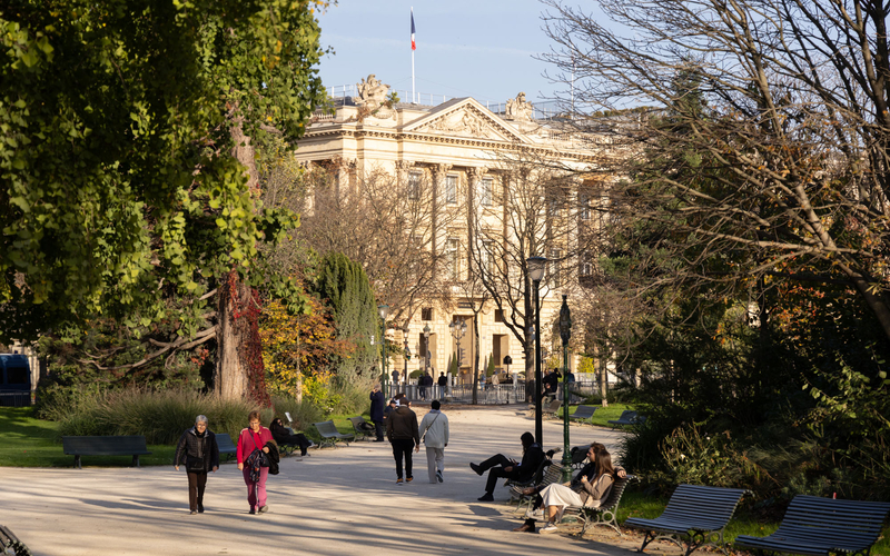 Jardin des Champs-Élysées-Jardin Line Renaud 