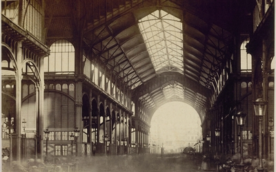 Photo noir et blanc vue intérieure des Halles