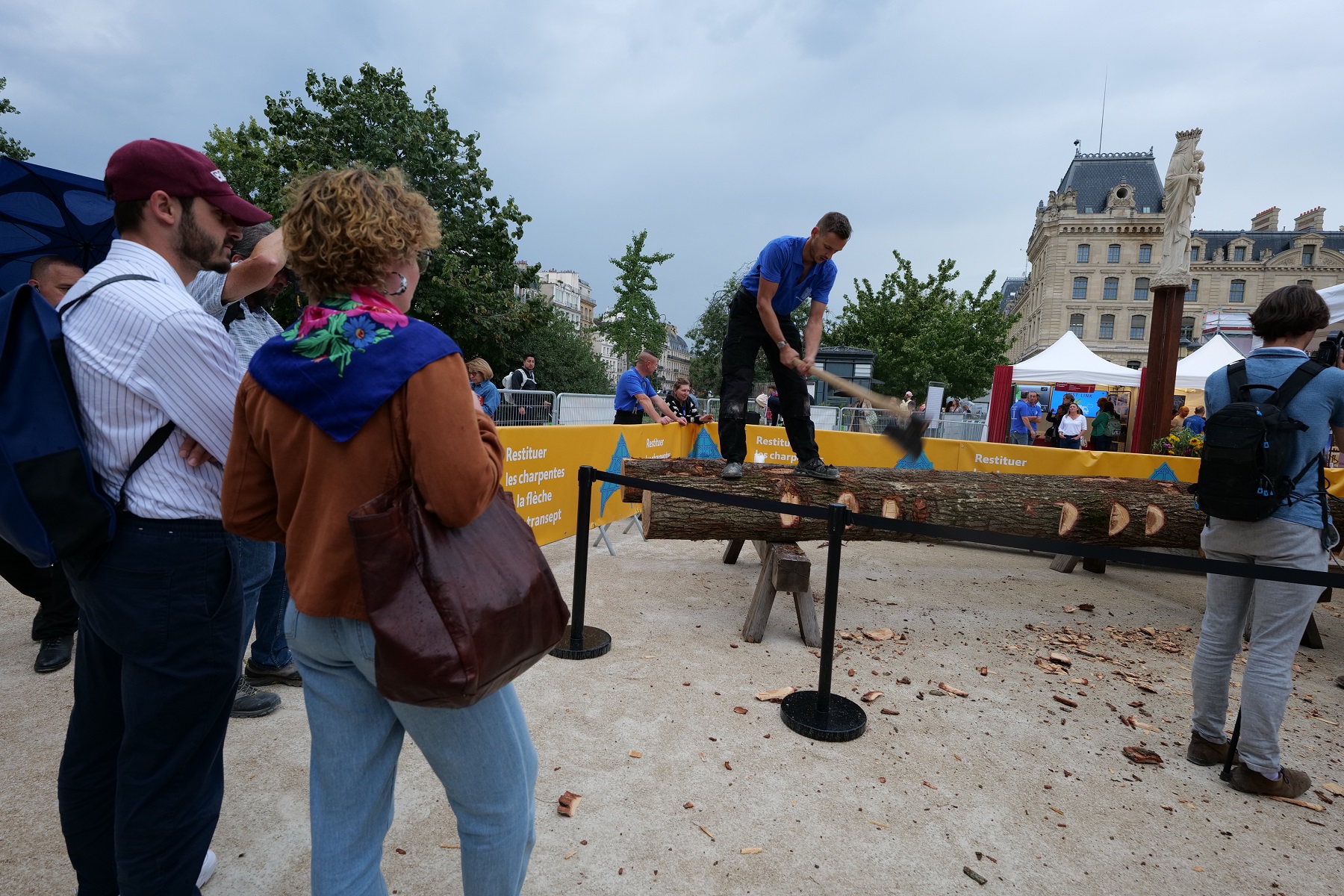 Démonstration du travail de charpentier