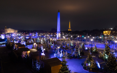 Village de Noël la nuit