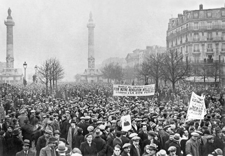 Il s'agit d'une image de manifestations