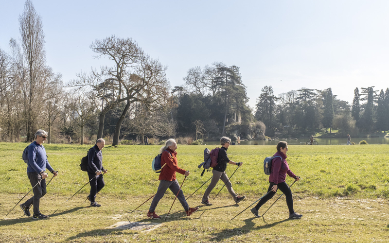 Marche nordique au Bois de Vincennes.