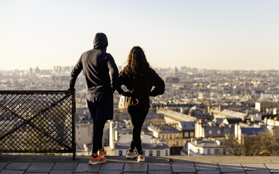 Deux coureurs à montmartre