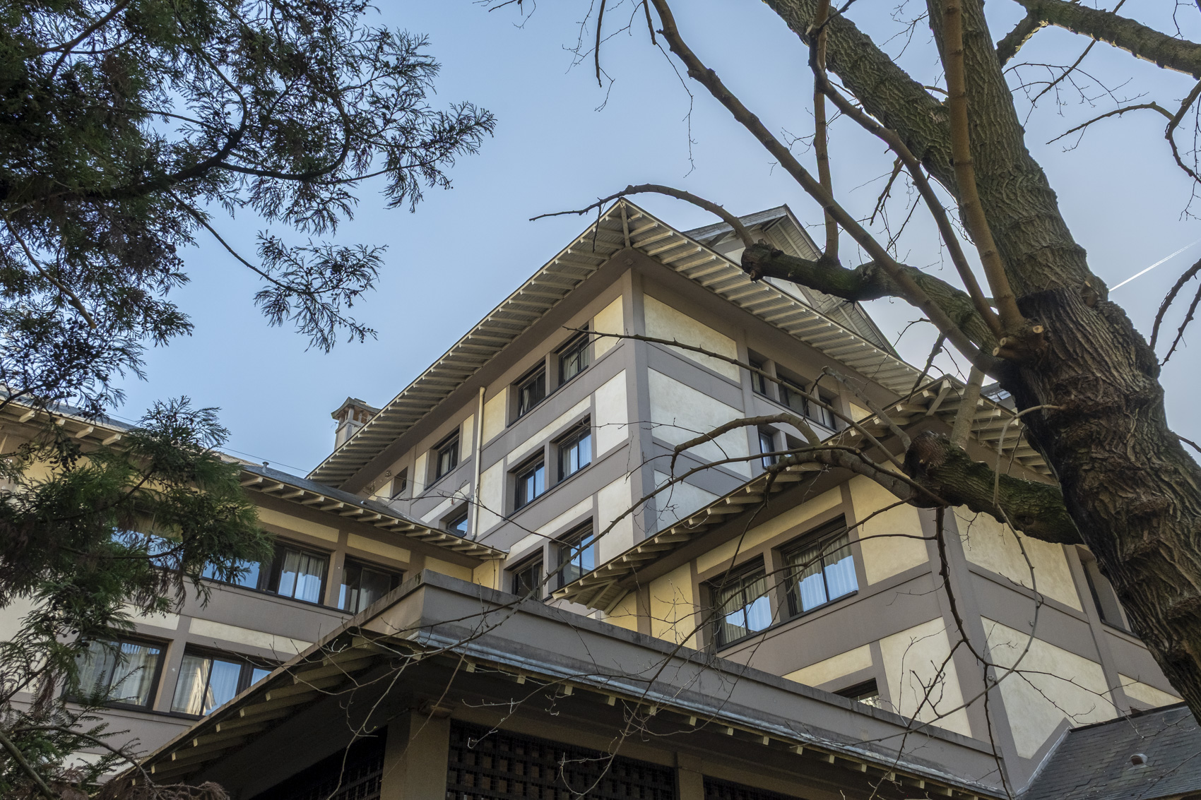 détail façade maison du japon 