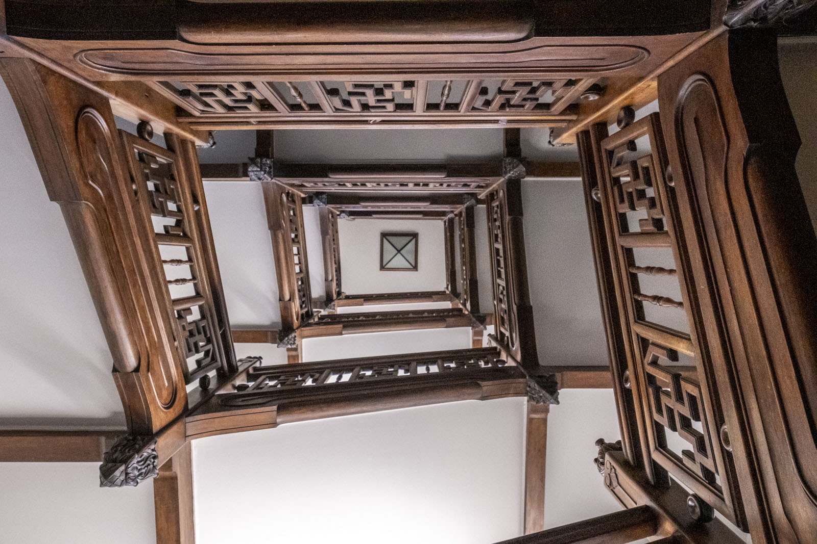 détails de la rampe d'escalier 