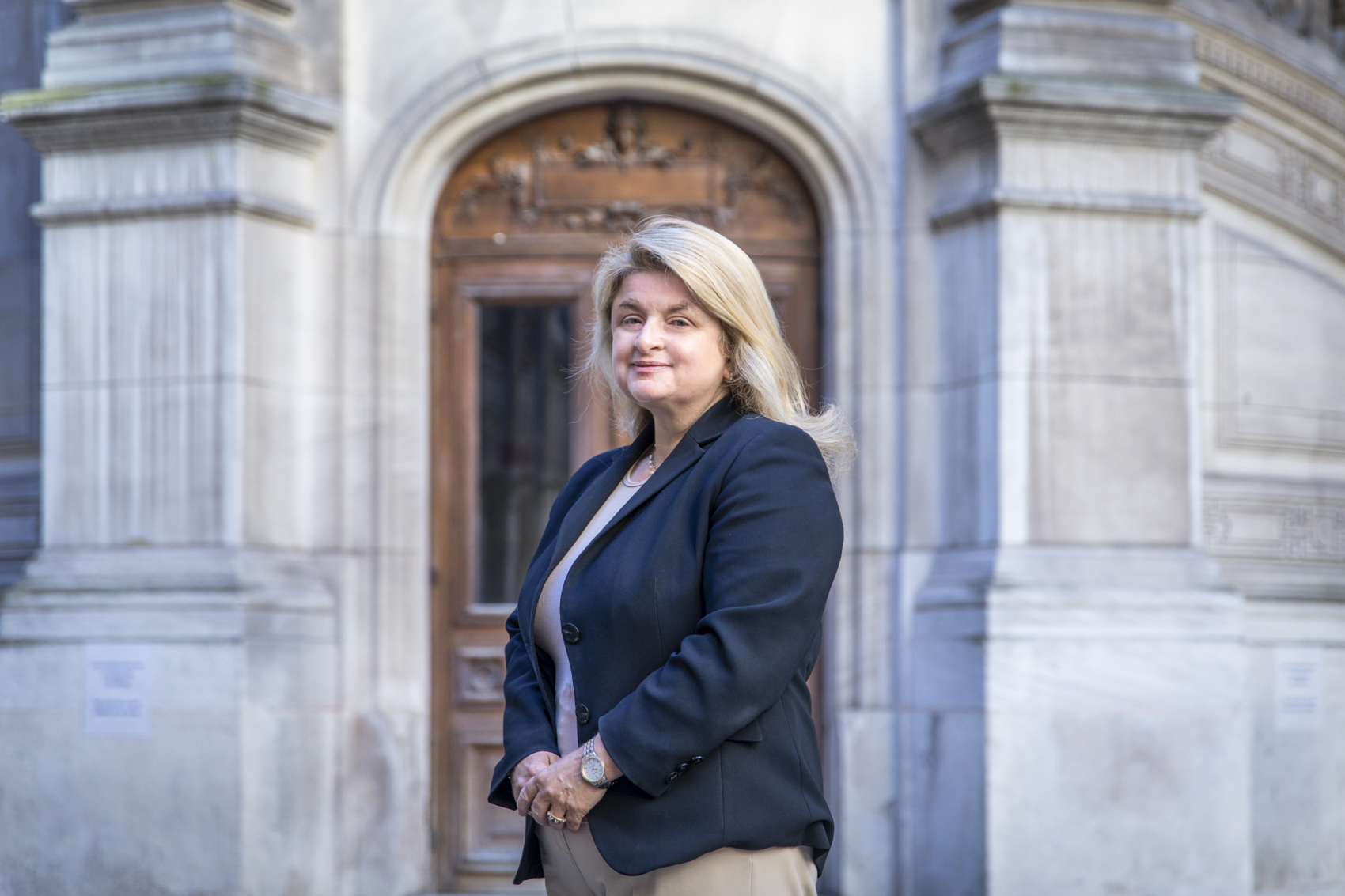 Portrait de Karine Sinander, Conseil parisien des européens.
