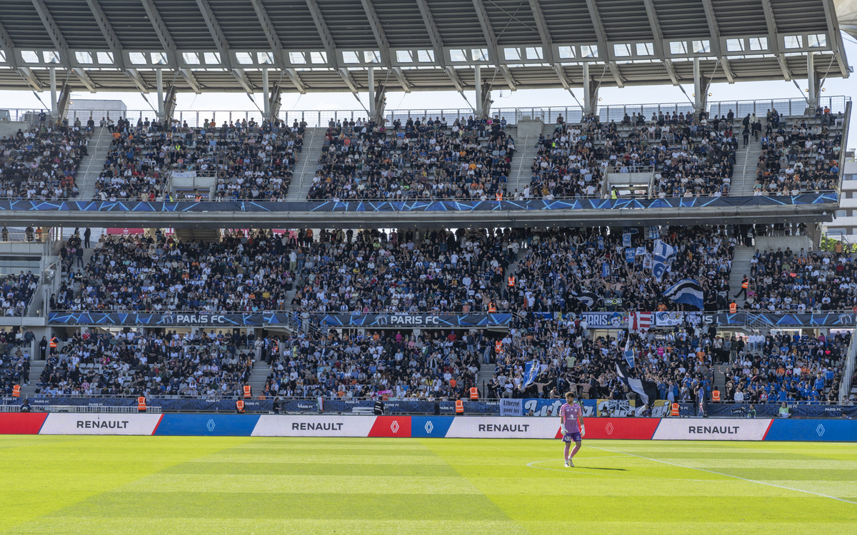 Vue d'un match au Stade Charletty (13e)