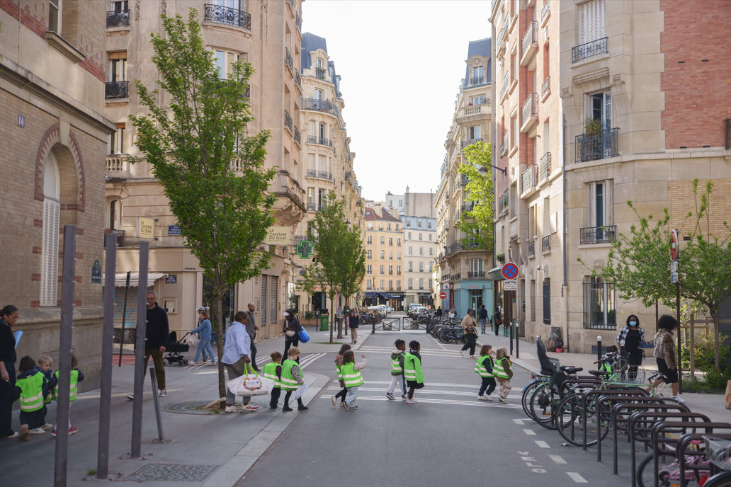 Une vue du croisemeznt des rue Charles Baudelaire et Emlio Castelar