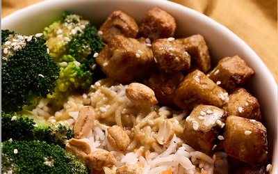 Plat de riz sauté à la thailandaise