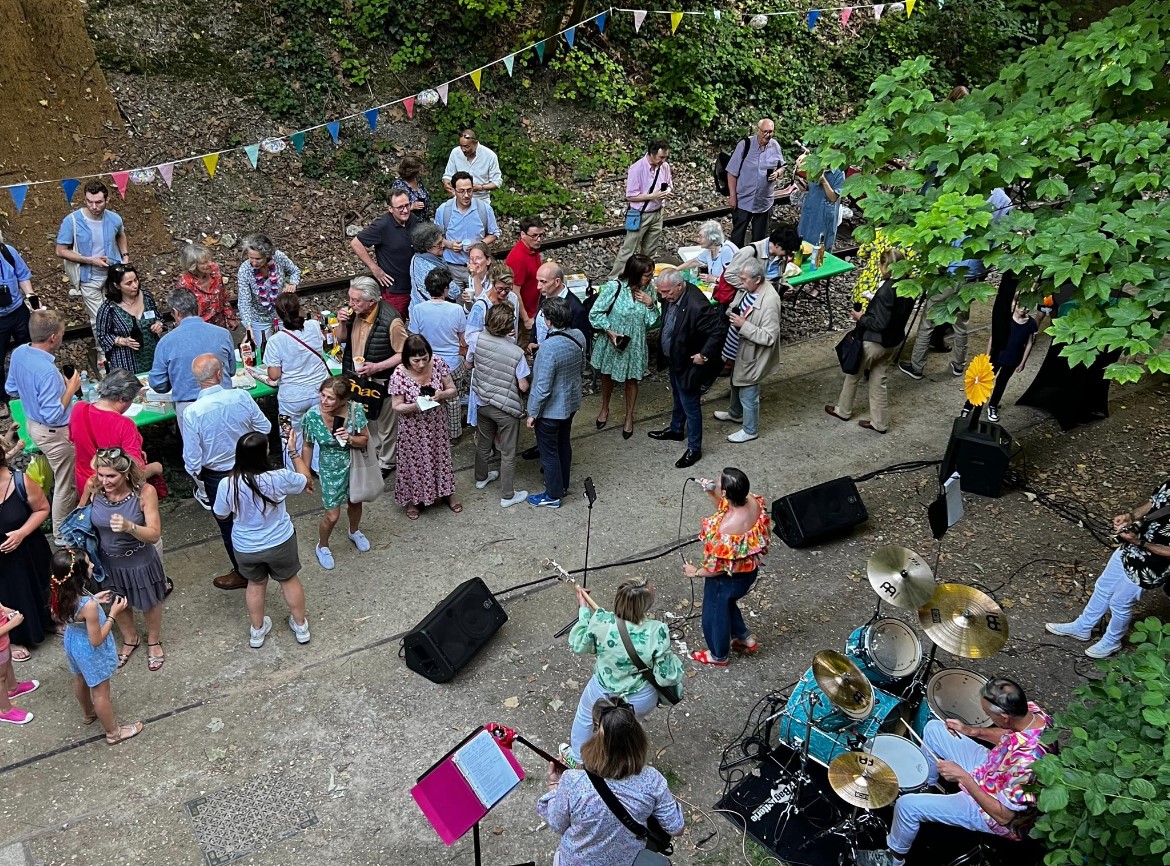 Photo de l'apéritif champêtre vue d'en haut