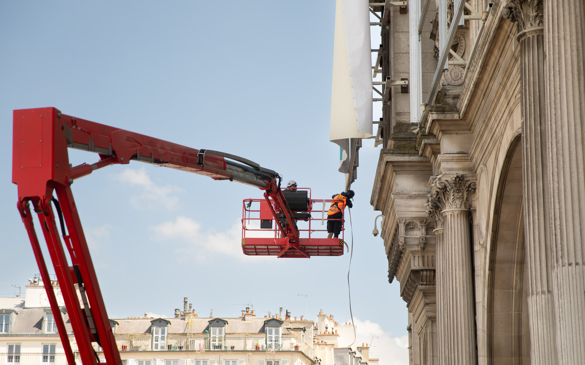 Restrictions de circulation autour de l'Hôtel de Ville en raison d'un tournage