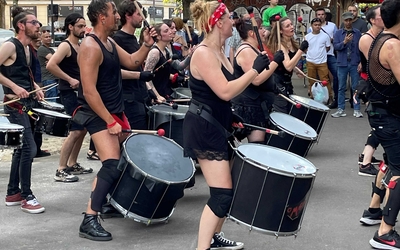 Il s'agit d'un groupe de musique