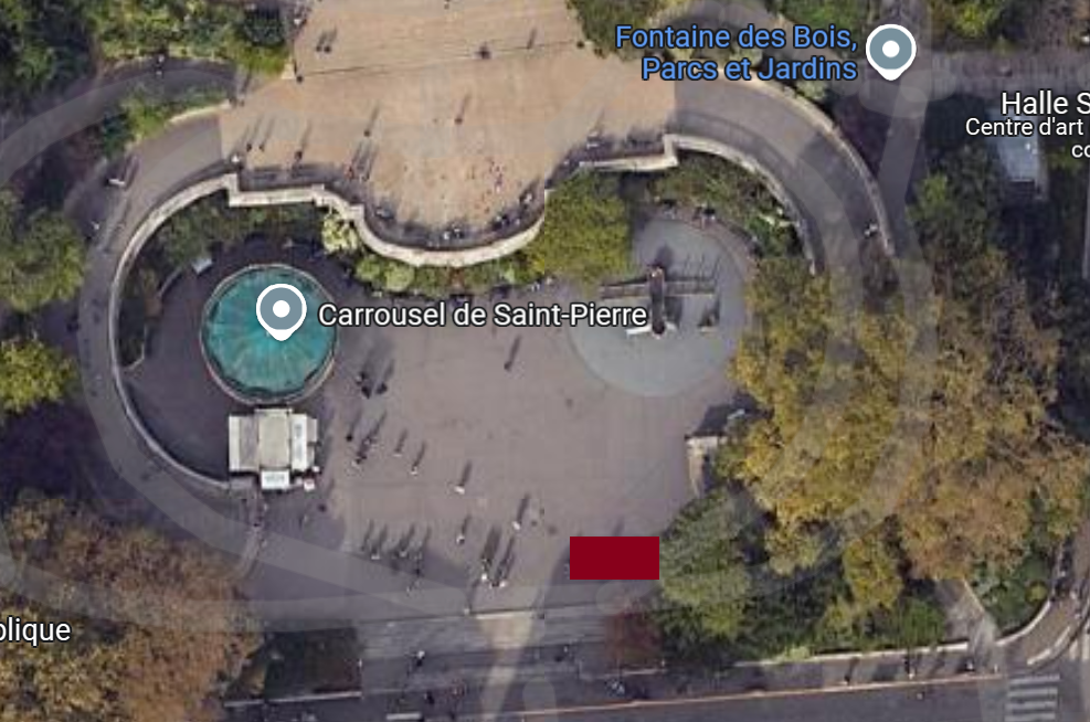 Vue du ciel du square Louise Michel avec matérialisation de l'emplacement du point de vente alimentaire par un rectangle rouge
