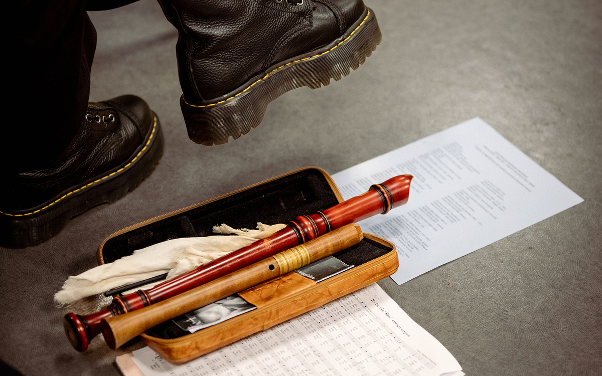 Flûte ancienne et Dr. Martens