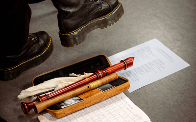 Flûte ancienne et Dr. Martens