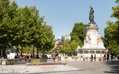 Photo d'un skateur sur le module de République (Centre).