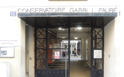Entrée du conservatoire du 5e
