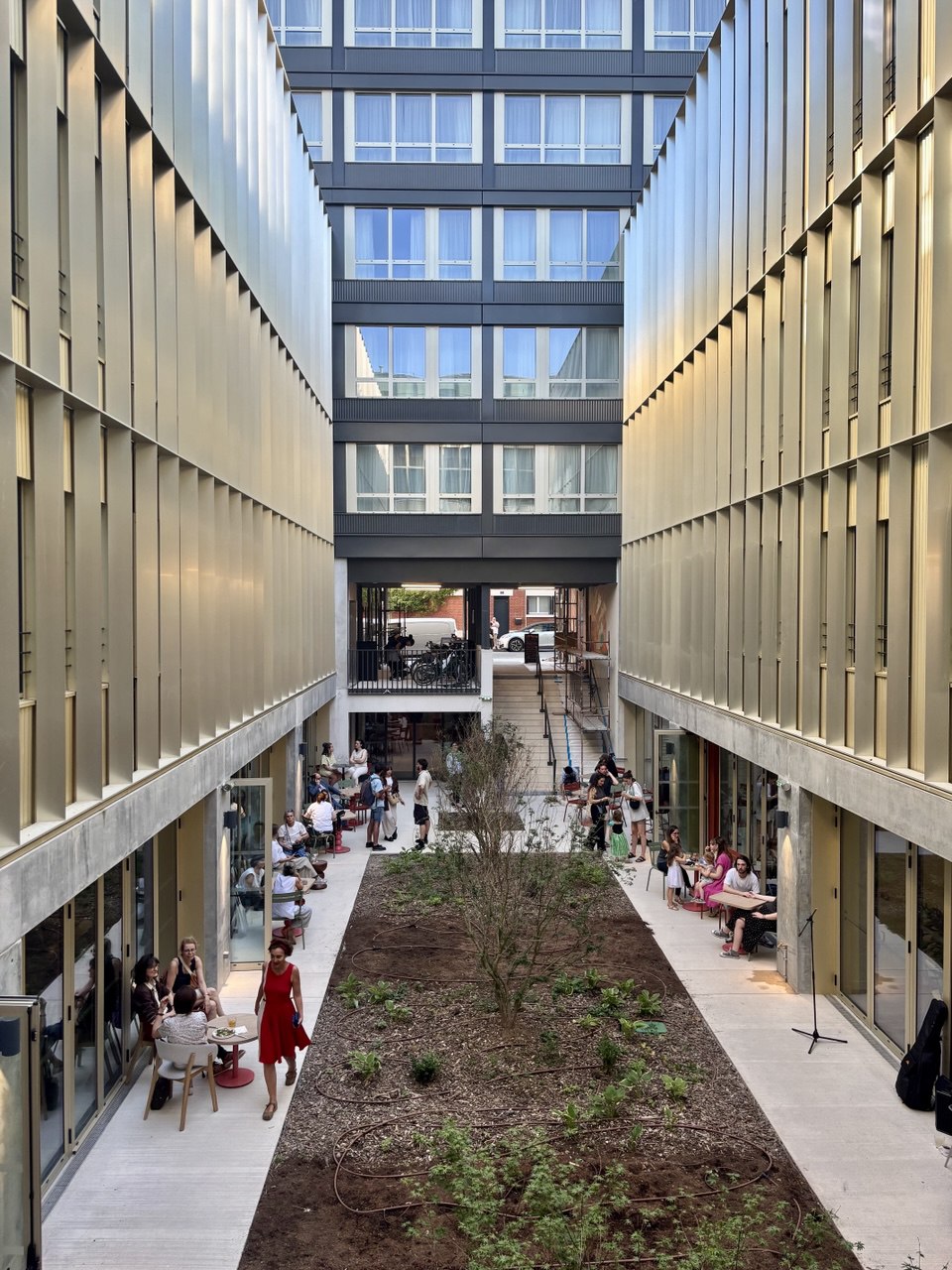 Photo de l'intérieur de l'hôtel Lyf Gambetta Paris