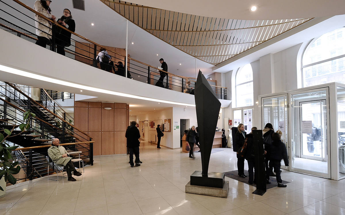Conservatoire à rayonnement régional - Ida Rubinstein : hall d'entrée